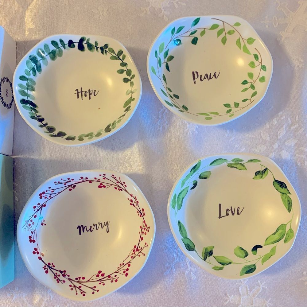 Enchanted Cottage Dipping Bowls Dishes Set of 4 NWT in Box Gorgeous